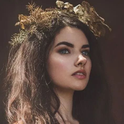 Ava